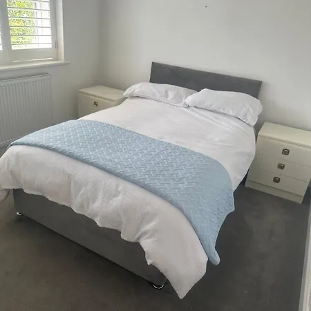 Mayfield Guest Rooms
